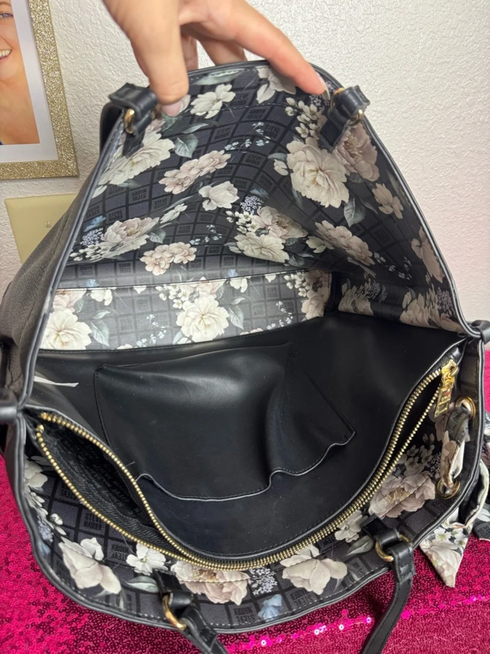 STEVE MADDEN 🪷 Pebbled Black Leather Large Laptop Tote, Floral Scarf Accent